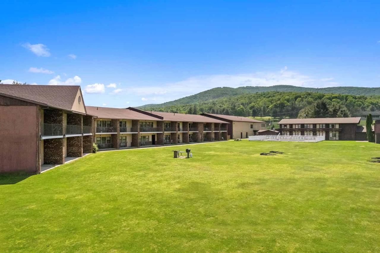 Shadowbrook Resort Tunkhannock المظهر الخارجي الصورة